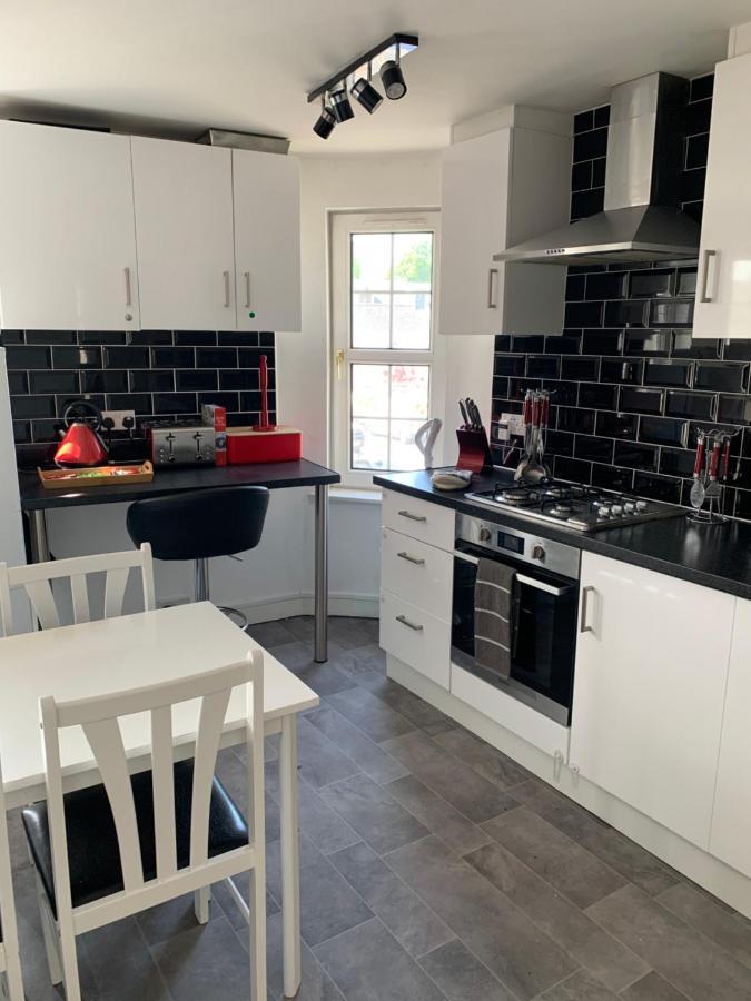 Stylish Apartment In The Heart Of Inverness Esterno foto